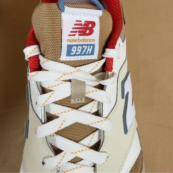 New Balance 997H Cordura Sneaker - Picture 6 of 8